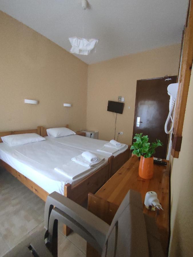 Vosporos Hotel Komotini Exterior photo
